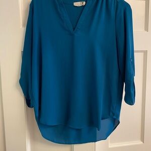 Everleigh Teal V-Neck Blouse size small